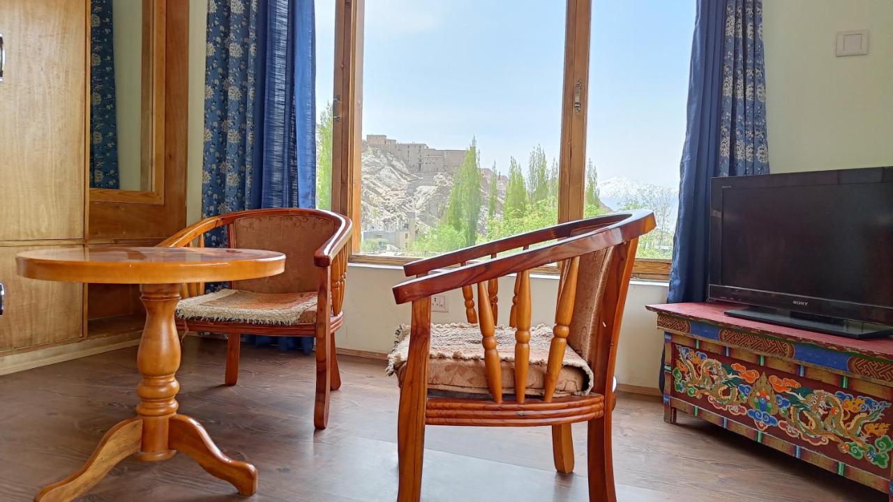 Niri-La Guest House Leh Bagian luar foto